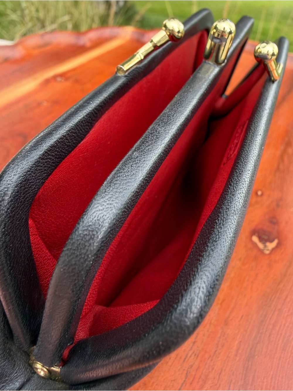 Vintage COACH Double Kiss-lock Purse “Watermelon” Black Red Leather 7180 - Picture 7 of 17